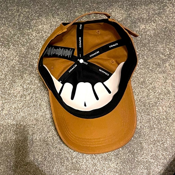 COACH Cap - Picture 5 of 5